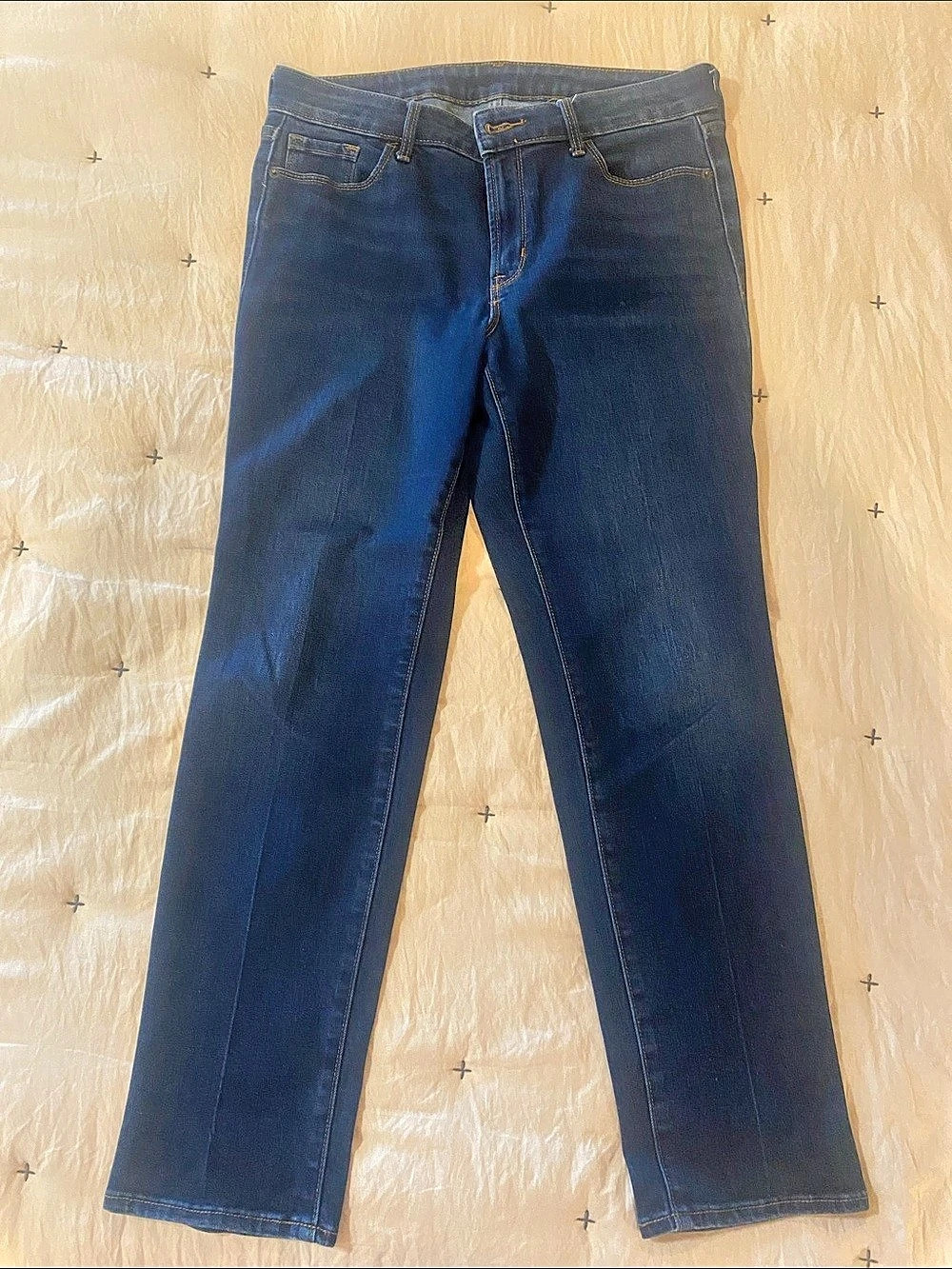 Old Navy Straight Leg Jeans in Blue Size 8 Short